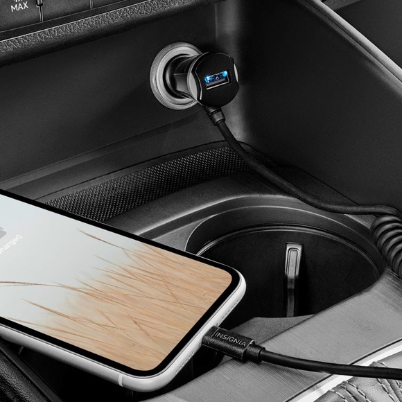 Insignia™ - 17 W Apple MFi Certified 9' Vehicle Charger for iPhone/iPad/iPod - Picture 3 of 3